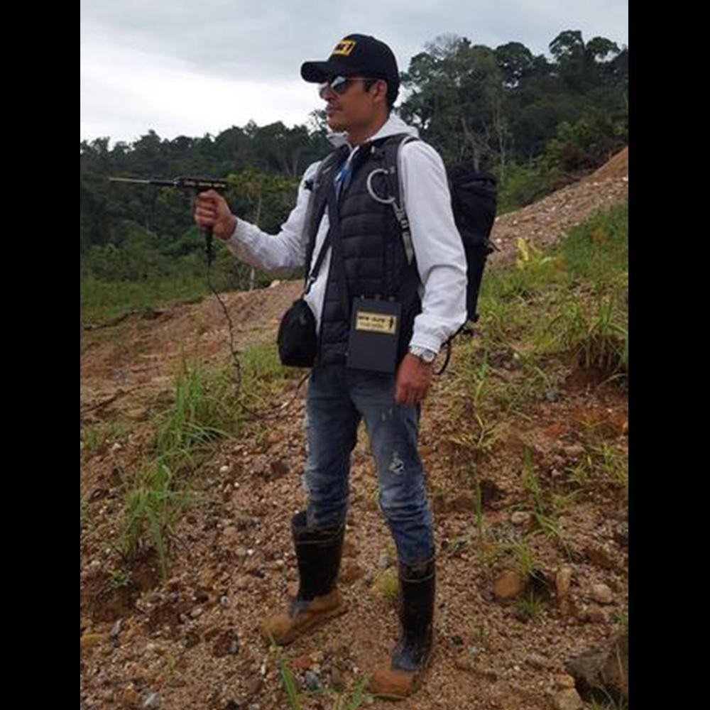 What are Geolocators or Distance Locators?