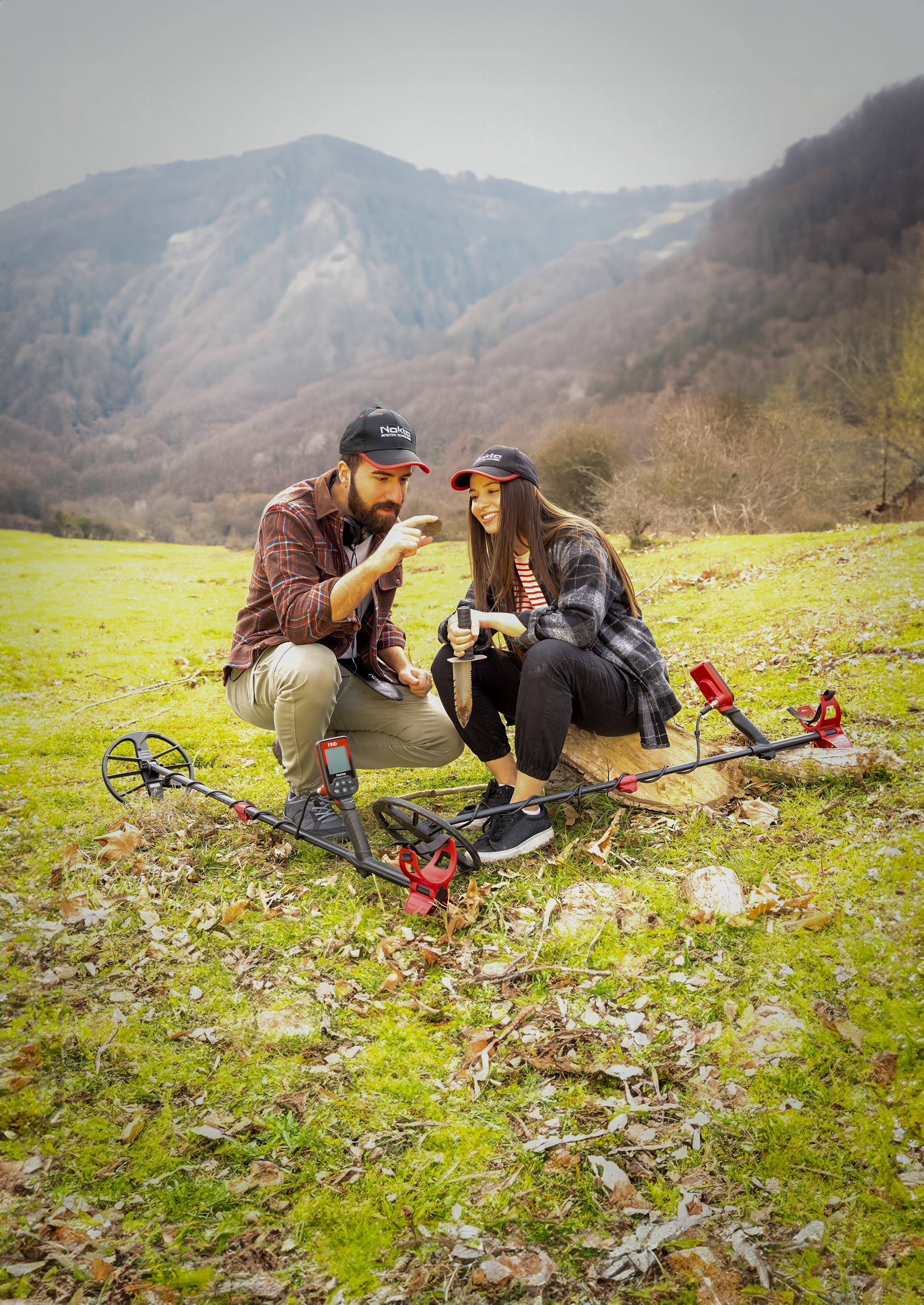 Building a Supportive Community: Uniting Outdoor Adventurers with Detectors Pro