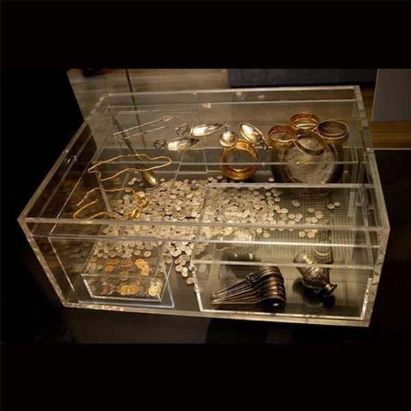 5 Amazing Treasures Found With A Gold And Silver Detector