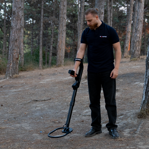 GROUNDTECH GR-4 Plus Deep Seeking 3D Metal Detector - Dual Sensor