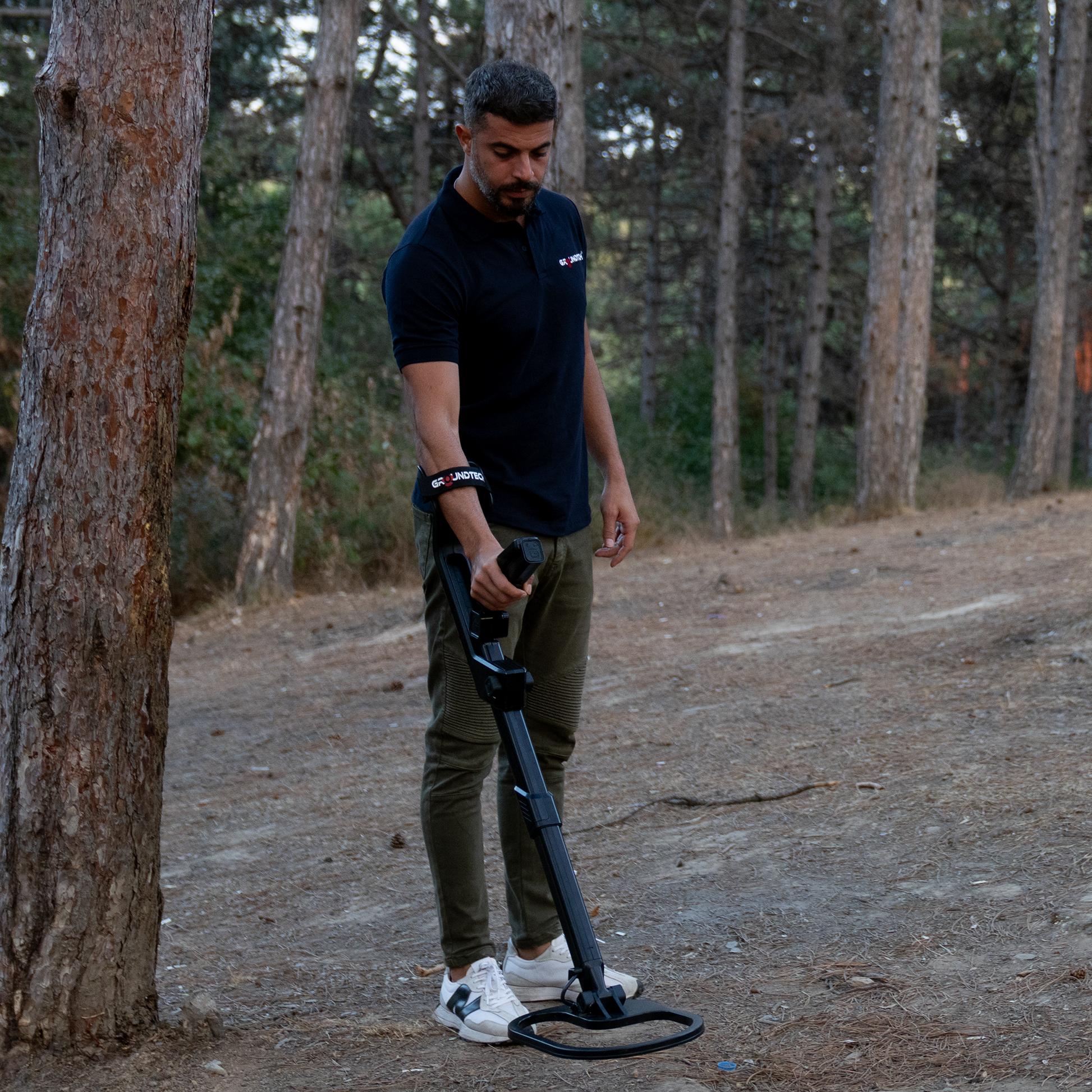 GROUNDTECH GR-4 Plus Deep Seeking 3D Metal Detector - Dual Sensor