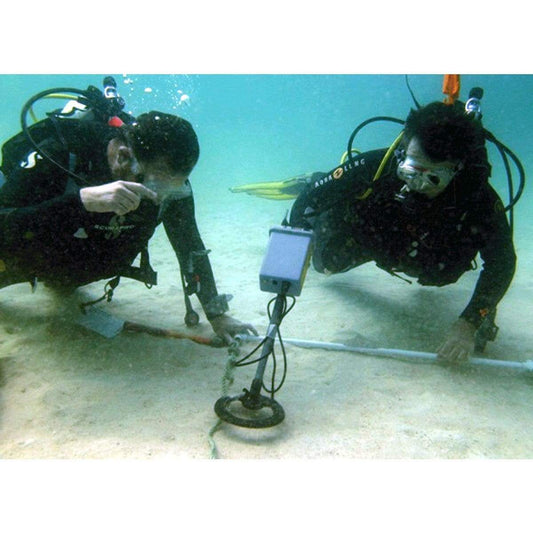 JW FISHERS Pulse 8X Metal Detector