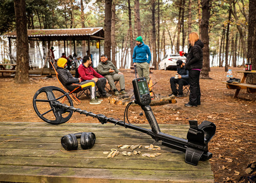 NOKTA | MAKRO The Legend Waterproof Metal Detector with 11" DD Search Coil